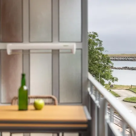 Modern With Stunning Terrace & Sea Views