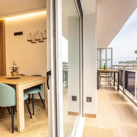 شقة Modern With Stunning Terrace & Sea Views Liñero