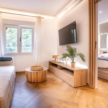 Modern With Stunning Terrace & Sea Views شقة Liñero